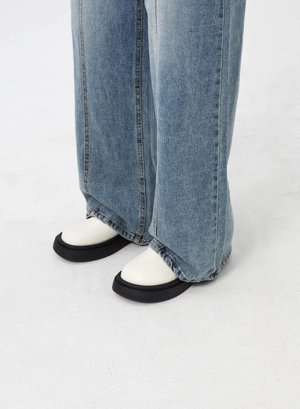 Round Toe Platform Loafer CM317