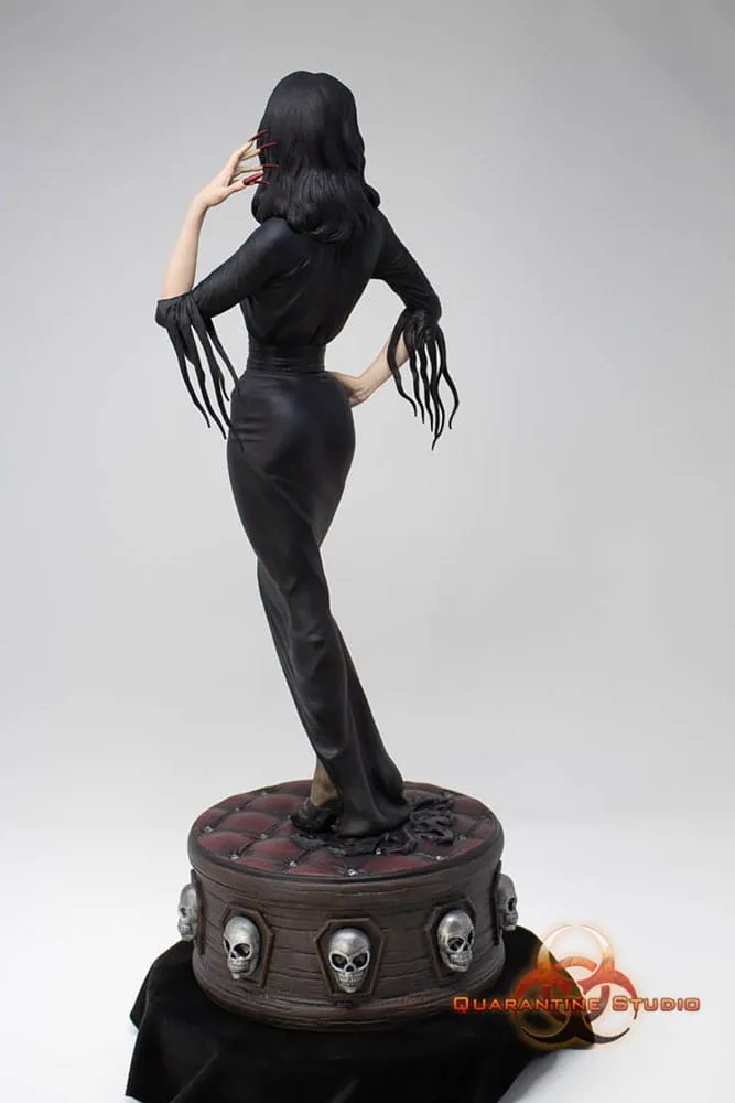 Vampira Statue 1/6 Queen Of The Ghouls 43 Cm